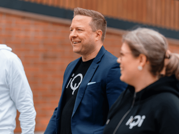 Ihmisten johtaminen projekteissa – leadership-valmennus projektipäällikölle